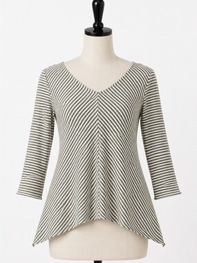 Chevron Stripe V-Neck 3/4 Sleeve Fit & Flare Top Ribbed Knit Minimalist Size XL
